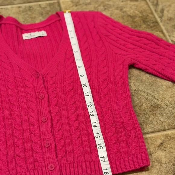 Hollister Hot Pink Cable Knit Cropped V-Neck Cardigan Sweater Womens Small - Picture 7 of 14